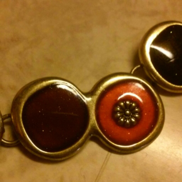 Necklace - Picture 2 of 3