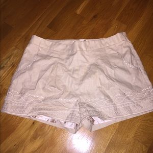 High waisted beige nude linen shorts w/embroidery