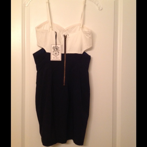 White and navy party dress - Picture 2 of 3