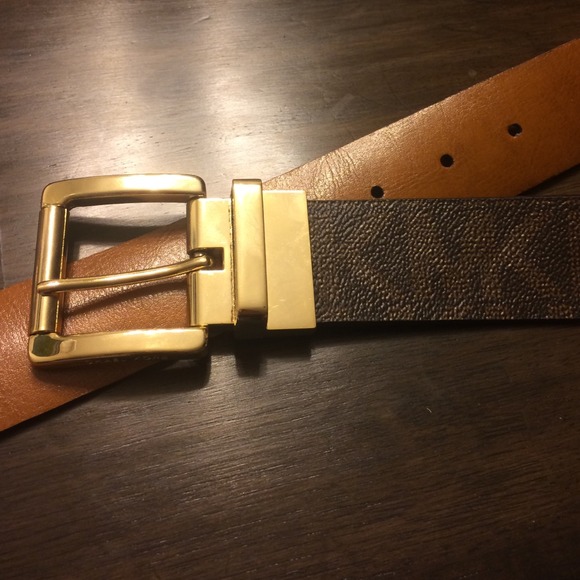 Michael kors leather belt - reversible - M