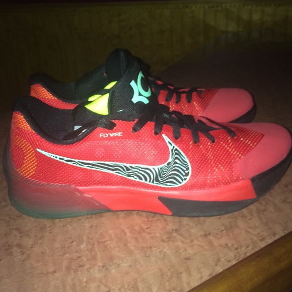 Kd Trey v NOW ACCEPTING TRADES