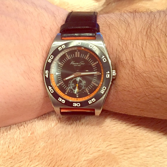 Kenneth Cole leather men's watch