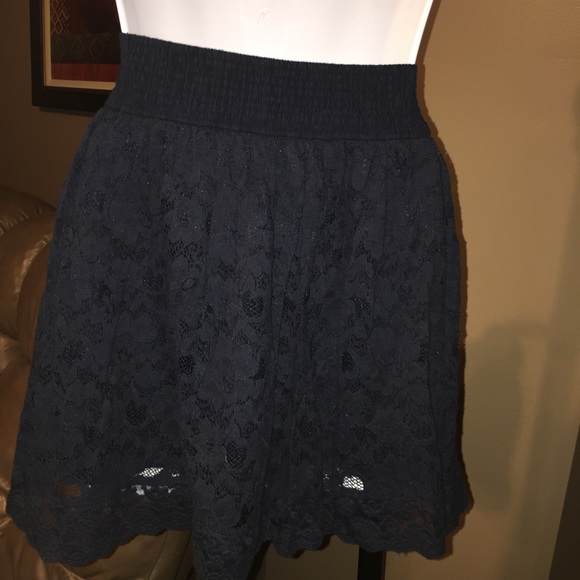 Navy blue Hollister skirt