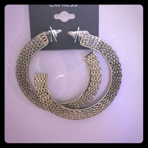 Moving need to sell some items