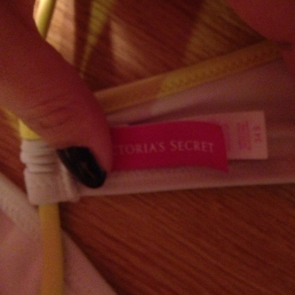 Victoria's Secret swimsuit - Picture 2 of 3