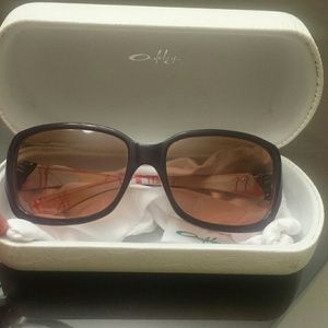 Oakley ladies sunglasses deep purple