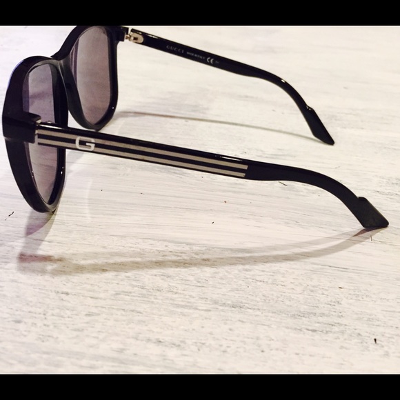 ?ON HOLD Gucci mirror  lens sunglasses