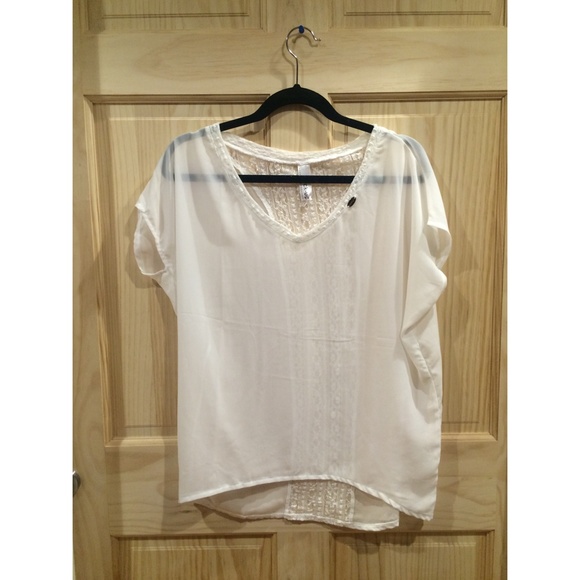 Cute lacey white shirt