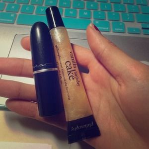 FREE gift with purchase! MAC lipstick