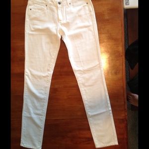 Paige white skinny jeans