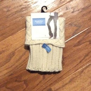 Simply Vera Wang ankle warmer