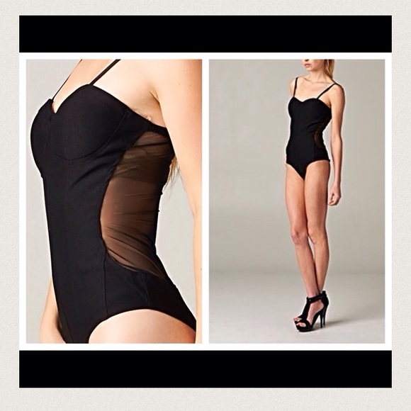 ‼️SOLD IN BUNDLE‼️Black Bodysuit