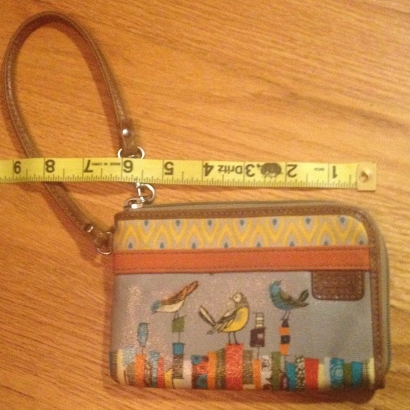 Fossil wristlet - NWOT   Never used.
