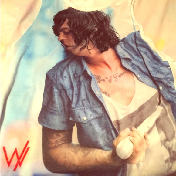 KELLIN QUINN TANK TOP❤️❤️