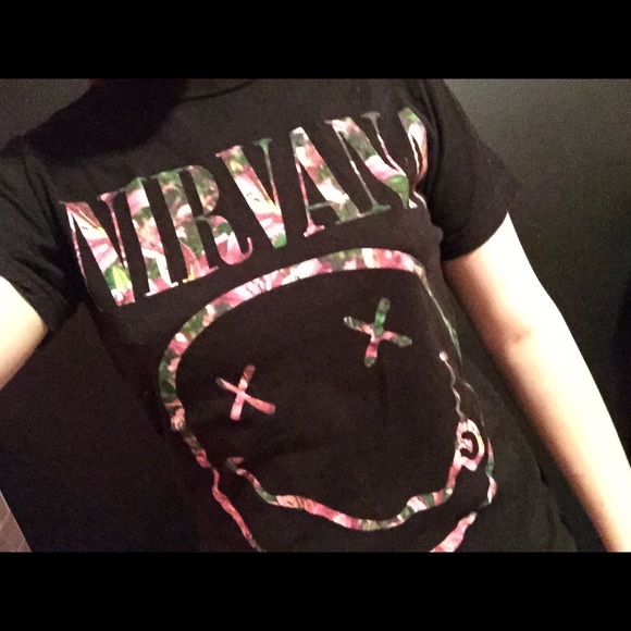 Nirvana T shirt♥️♥️