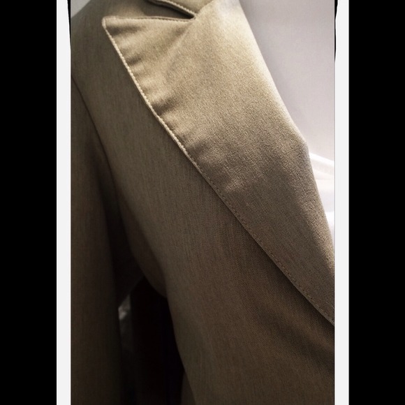 A. Byer Fiited Jacket - Picture 2 of 2