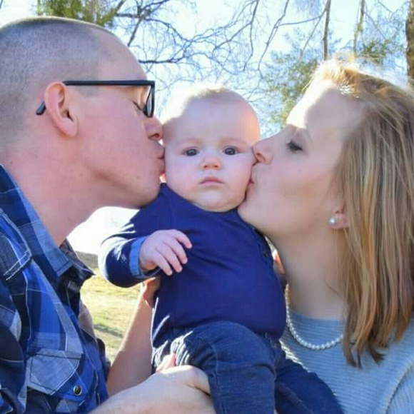 **Meet your seller*** - Picture 2 of 4