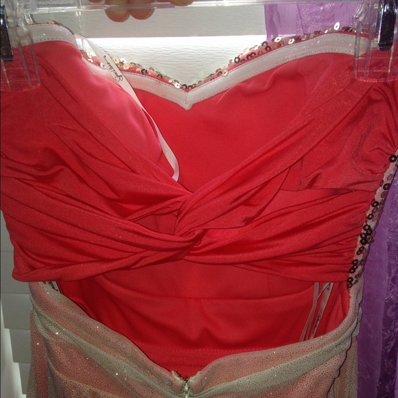 Coral glitter prom dress - Picture 4 of 4