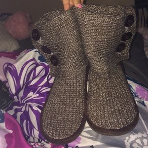 Knitted boots