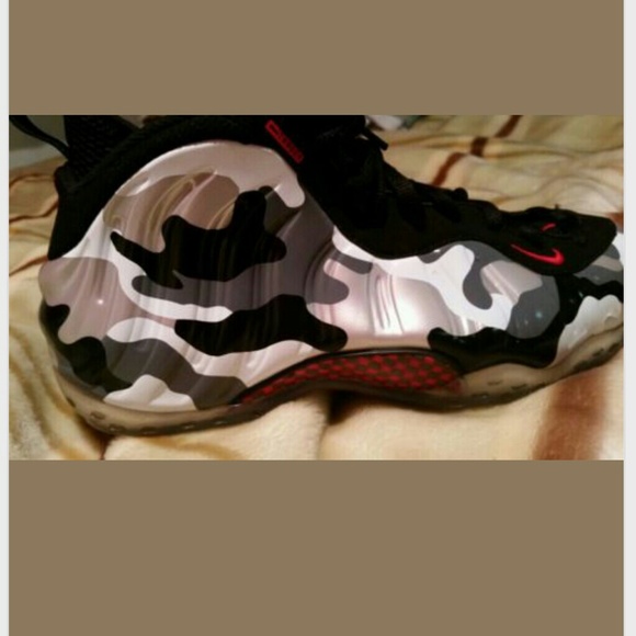 Nike foamposite "fighter jet" 9.5 - Picture 2 of 4