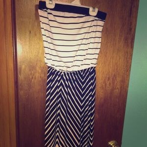 Wanderlust maxi dress