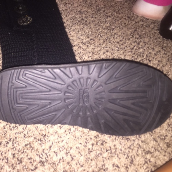 authentic uggs - Picture 3 of 3