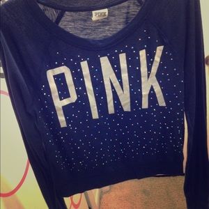VS pink long sleeve navy blue short top.