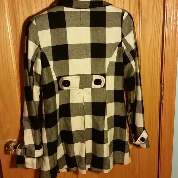 Jacket - Picture 2 of 3