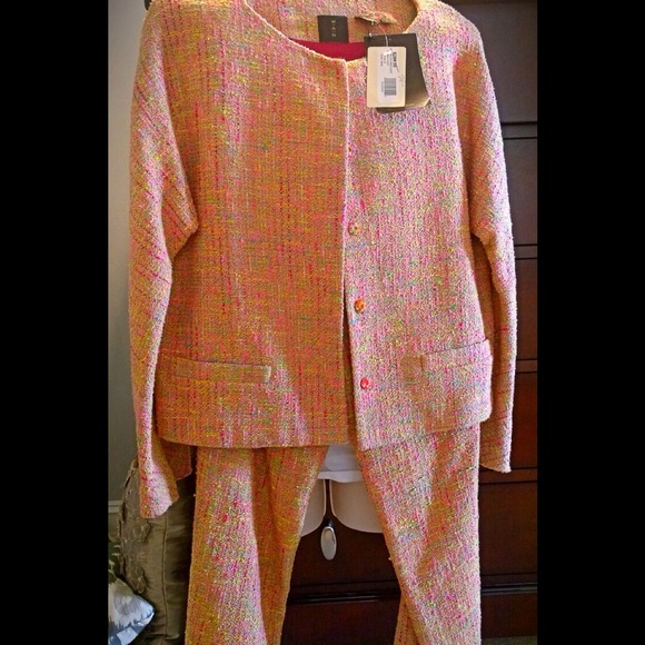 M.A.G. Studio Suit - Picture 2 of 3