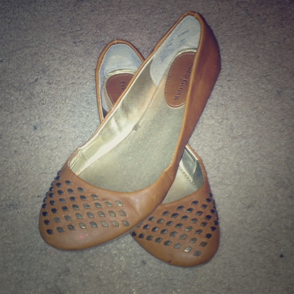 Never worn Faded Glory flats! ✨