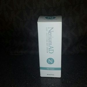 Nerium AD Day Cream