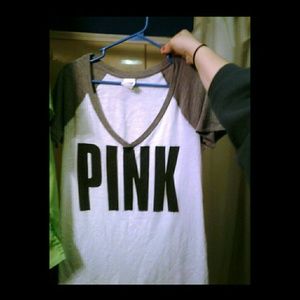Vs PINK