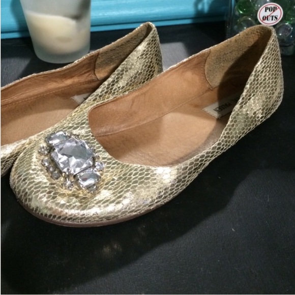 Steven madden flats