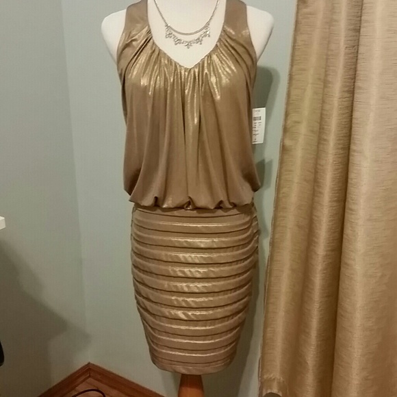 Hot Gold Dress - Picture 2 of 4