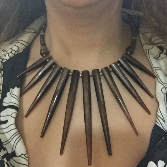 Jewelry - Necklace
