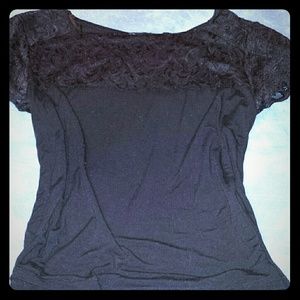 Short sleeve lace top