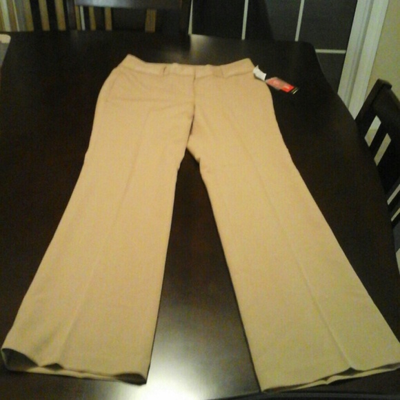 Brand new Size 6 tan slacks, great for work!