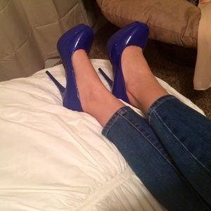 Royal blue pumps