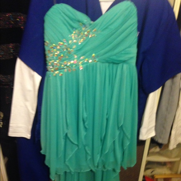Prom/homecoming dress - Picture 1 of 4