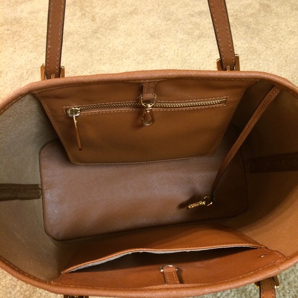 SOLD!!!!! - Picture 3 of 4