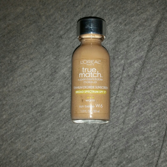 Liquid foundation