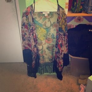 One time worn fringe kimono ✨