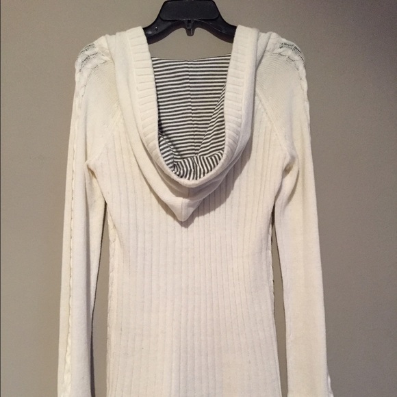 Guess sweater - Picture 3 of 3