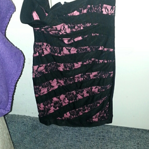 Pink lace tight dress