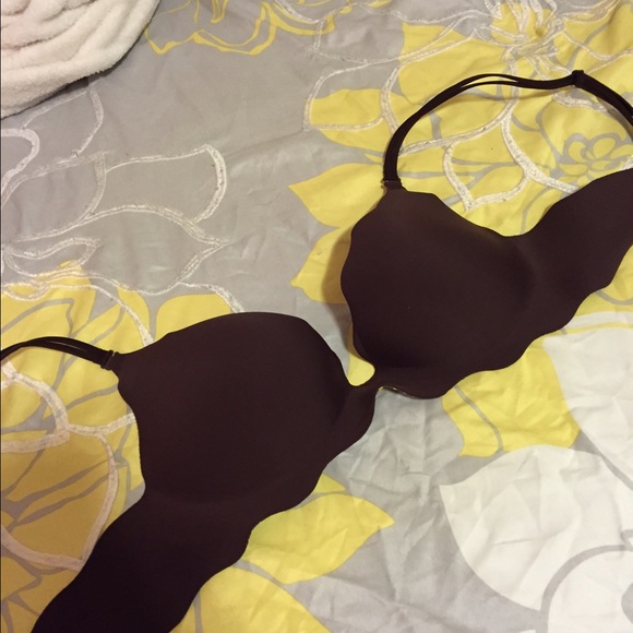 NWOT Victorias Secret 34C Push up bra