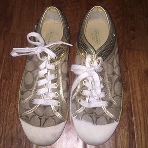 COACH beige/white with gold Sneakers