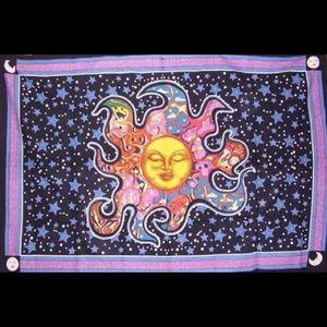 Sun Tapestry🌞NWOT