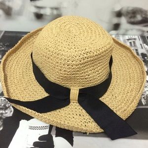Saks Fifth Avenue Hat!