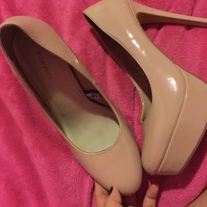 Xhilaration Nude Heels