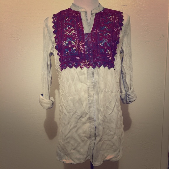 NEVER WORN LUCKY BRAND DENIM MIX TUNIC